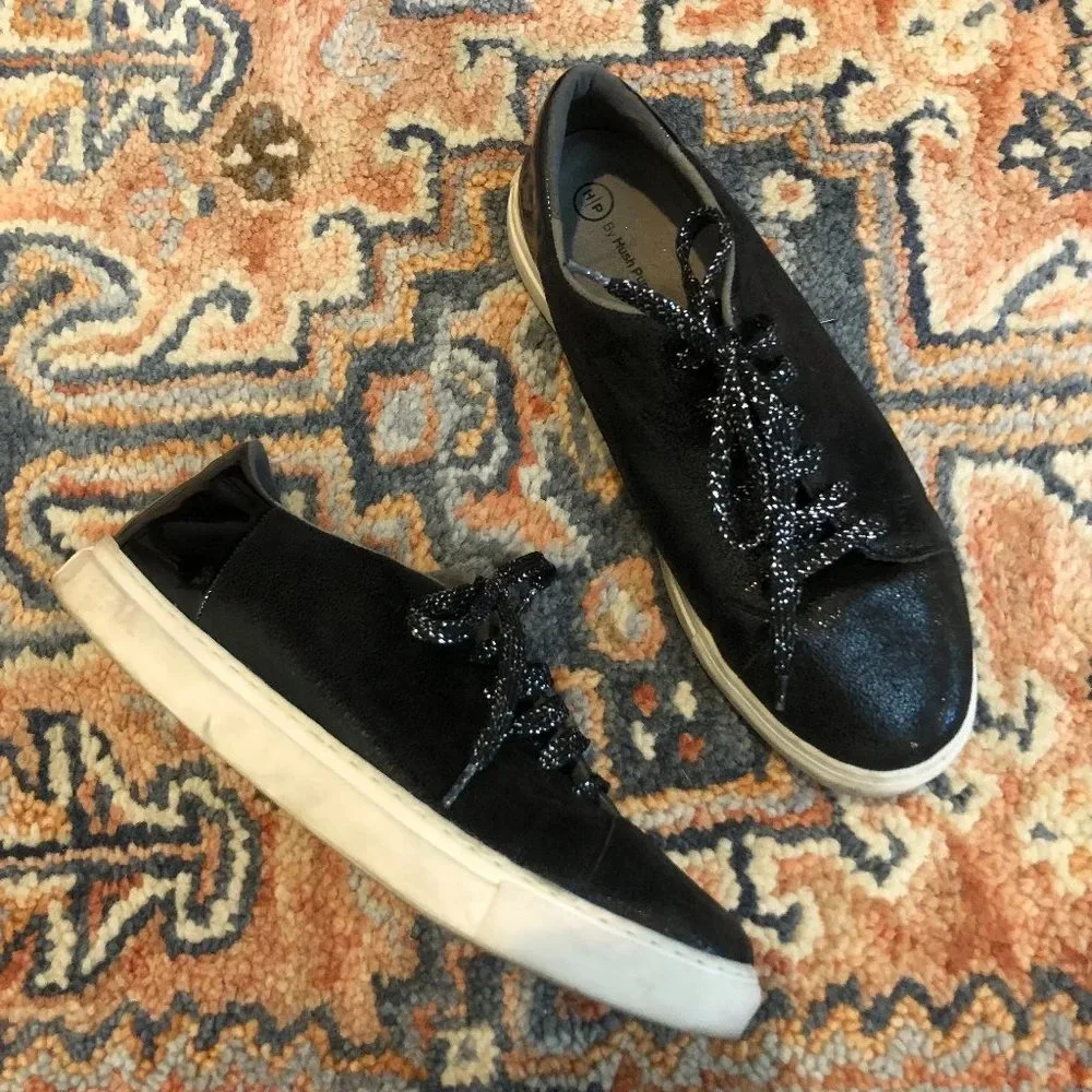 🍁HP by Hush Puppies Black Glittery Sneakers 9.5